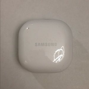 Samsung galaxy buds2 charging case only SM-R177 LA